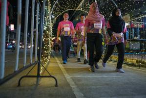 BIB: 18900, 15201, 18874
                            <button type="button" onclick="openModal(24677455)" class="btn btn-primary btn-sm float-right btn-popup" data-toggle="modal" data-target=".modal-high-quality">
                        <i class="fas fa-shopping-cart"></i> Add to Cart
                    </button>
                                            <button type="button" onclick="isThisMe(24677455, true)" class="btn btn-success btn-sm float-right btn-popup btn-isme hidden" data-toggle="tooltip" data-placement="bottom" title="นี่คือรูปของคุณใช่ไหม คลิกที่นี่เพื่อเอาเข้าอัลบั้ม">
                        <i class="fas fa-plus"></i> Add to album
                    </button>
                    <button type="button" onclick="isThisMe(24677455, false)" class="btn btn-warning btn-sm float-right btn-popup btn-isnotme hidden">
                        <i class="fas fa-ban"></i> Remove from album
                    </button>